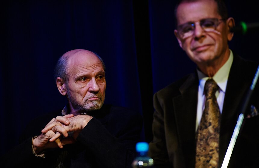 Поэт Евгений Евтушенко выступил в культурном центре ЗИЛ 12 фото