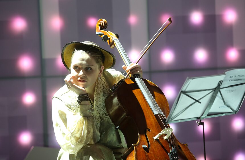 Театр имени Пушкина представил спектакль "Рождество О. Генри" 4 фото