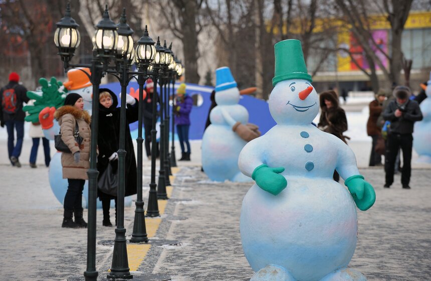 Многие москвичи провели новогодние каникулы на ВДНХ 18 фото