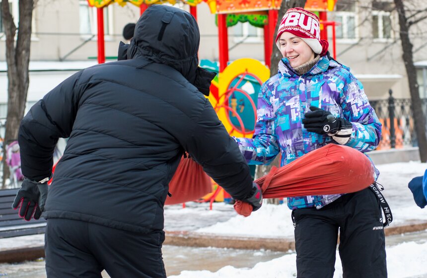 На Сретенском бульваре прошли рождественские гуляния 17 фото