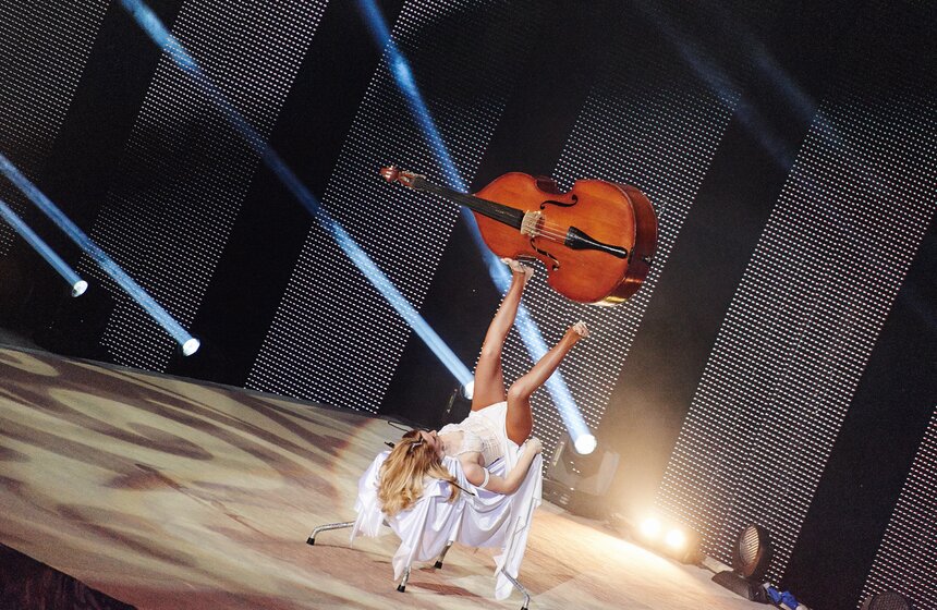 Шоу олимпийских чемпионов-синхронистов прошло в "Олимпийском" 18 фото