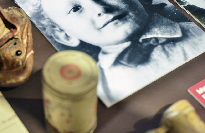 Музей Москвы проводит выставку "Дом на набережной" 7 фото