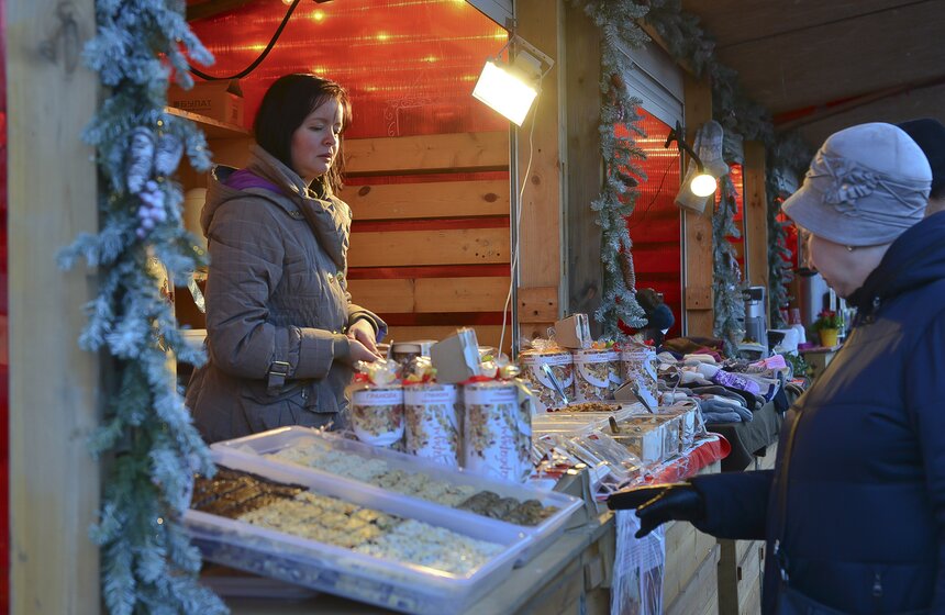 Рождественская ярмарка открылась в парке Горького 11 фото