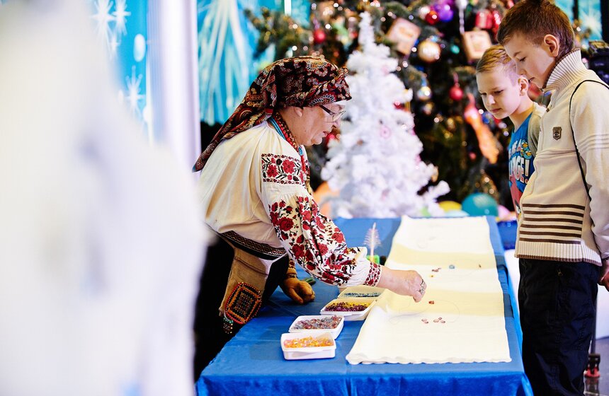 В здании правительства Москвы прошла первая новогодняя Елка мэра 4 фото