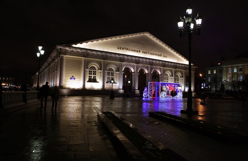 В ЦВЗ "Манеж" проходит итоговая выставка "Большие надежды" 1 фото