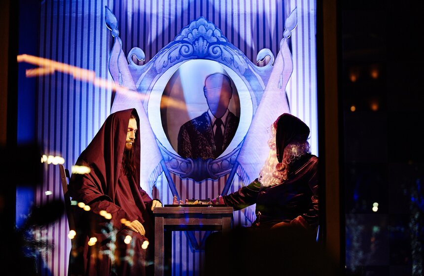 Стартовал новогодний проект "Театральные окна Метрополя" 1 фото