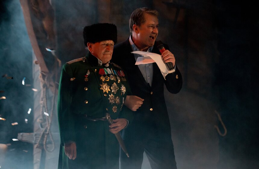 В театре на Малой Бронной прошел юбилейный вечер Льва Дурова 1 фото