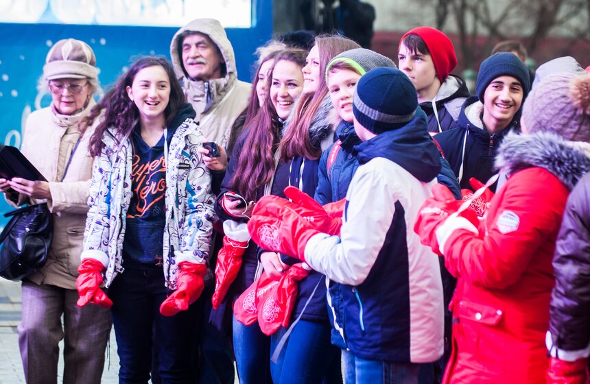 Евгений Папунаишвили провел танцевальный флешмоб 2 фото