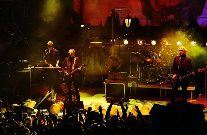 Группа "Пикник" выступила в Live Music Hall 26 фото