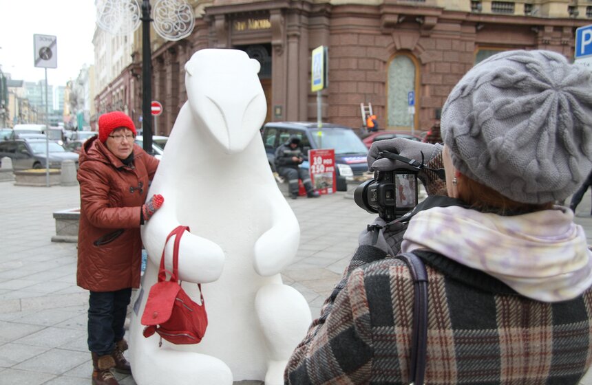 На Кузнецком Мосту открылась выставка "Городские метаморфозы" 1 фото