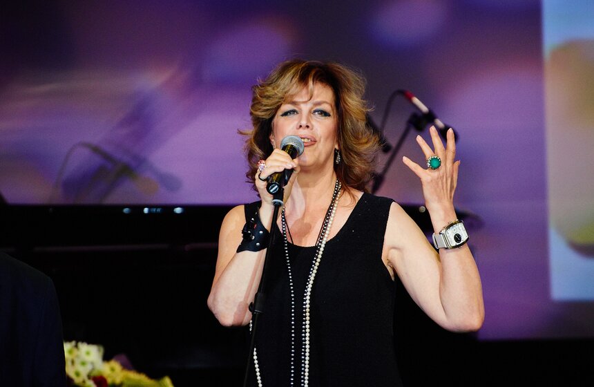 В клубе "Эльдар" открылся фестиваль отечественного кино 15 фото