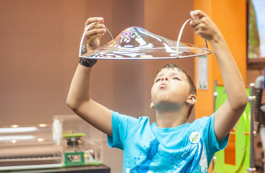 В парке "Сокольники" прошел праздник "День ИнноЗнаний" 8 фото