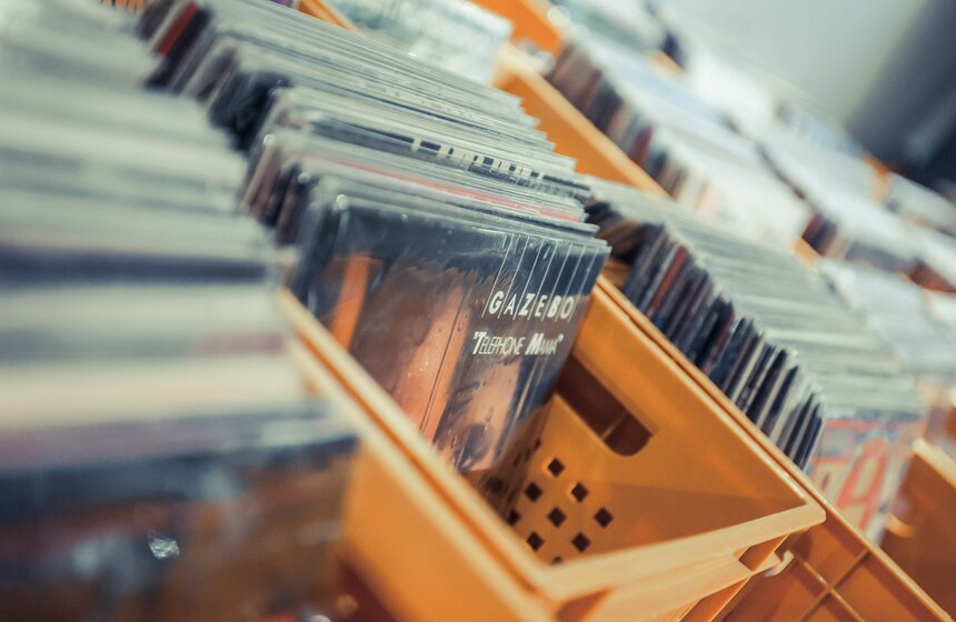 В арт-центре Vinyl состоялся второй маркет виниловой музыки 3 фото