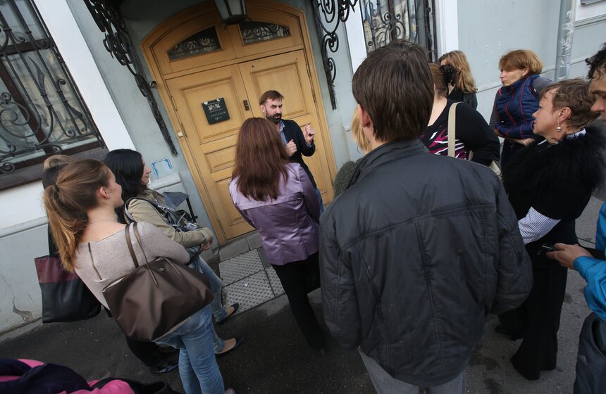 Экскурсия в погоревшем театре "Школа современной пьесы" 2 фото