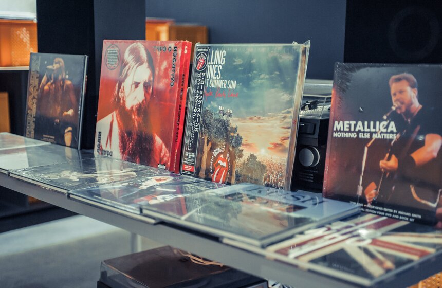 В арт-центре Vinyl состоялся второй маркет виниловой музыки 23 фото