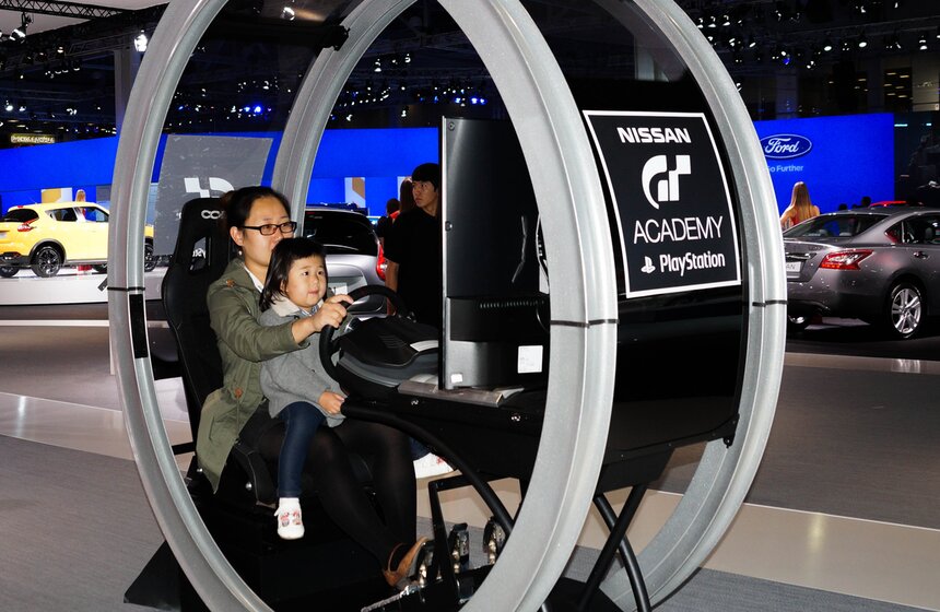 Московский автосалон открылся для бизнес-гостей и прессы 24 фото