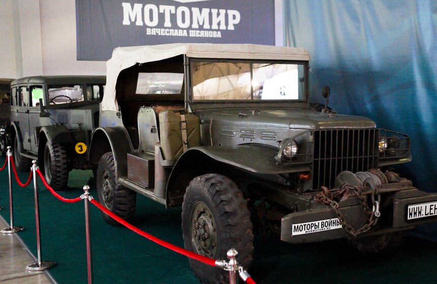 Московский автосалон открылся для бизнес-гостей и прессы 27 фото