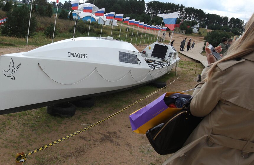 Владимир Путин посетил молодежный форум "Селигер-2014" 8 фото