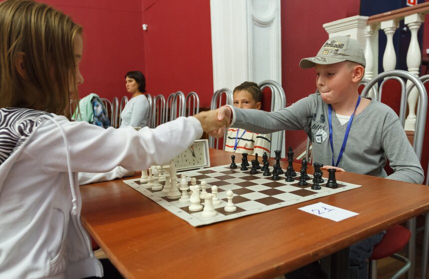 На ВДНХ прошел Кубок мэра по шахматам 10 фото