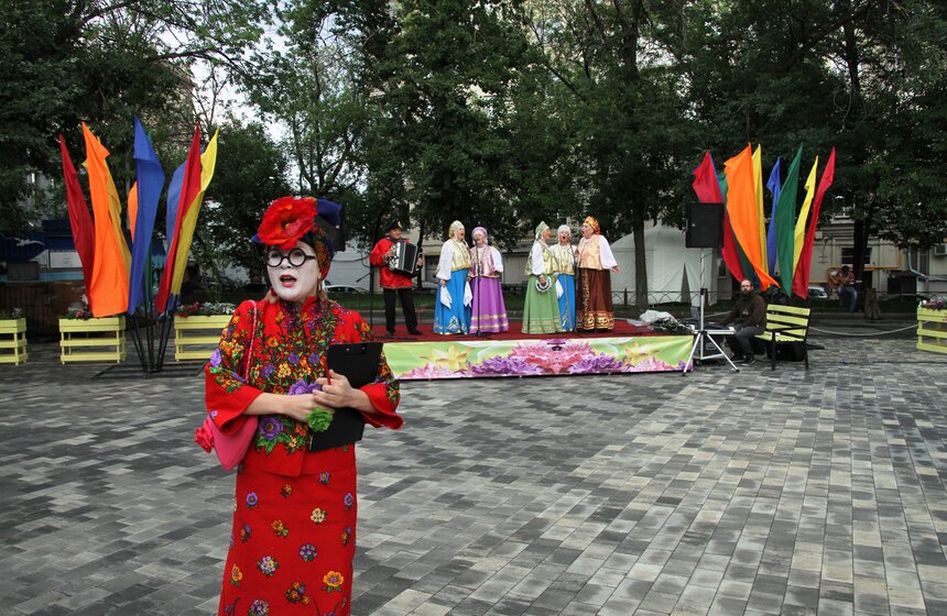 Собянин открыл пешеходную зону на улицах Покровка и Маросейка 12 фото