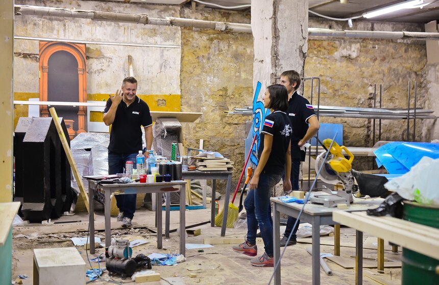 В МХПИ создали пять 3D-окон для украшения Москвы в День города 3 фото