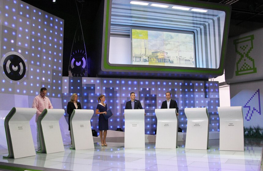 Кандидаты в депутаты Мосгордумы от 12 округа Владимир Ходаков ("Яблоко"), Татьяна Фокина ("Справедливая Россия"), Александр Сапронов (ЛДПР) и  Евгений Марченко (КПРФ)