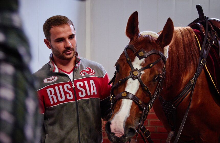 Кремлевская школа верховой езды представила новую программу 25 фото