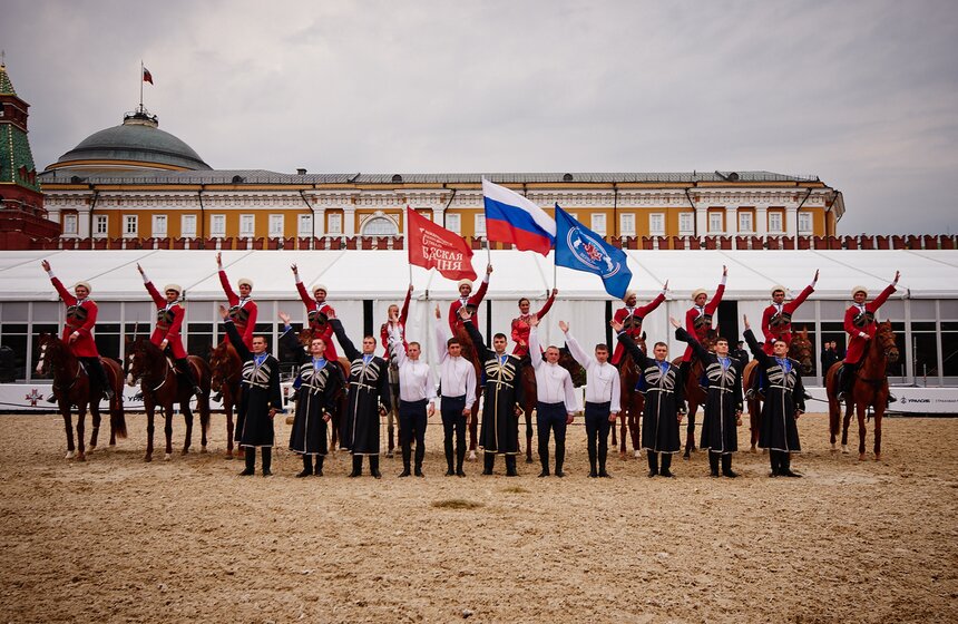 Кремлевская школа верховой езды представила новую программу 29 фото