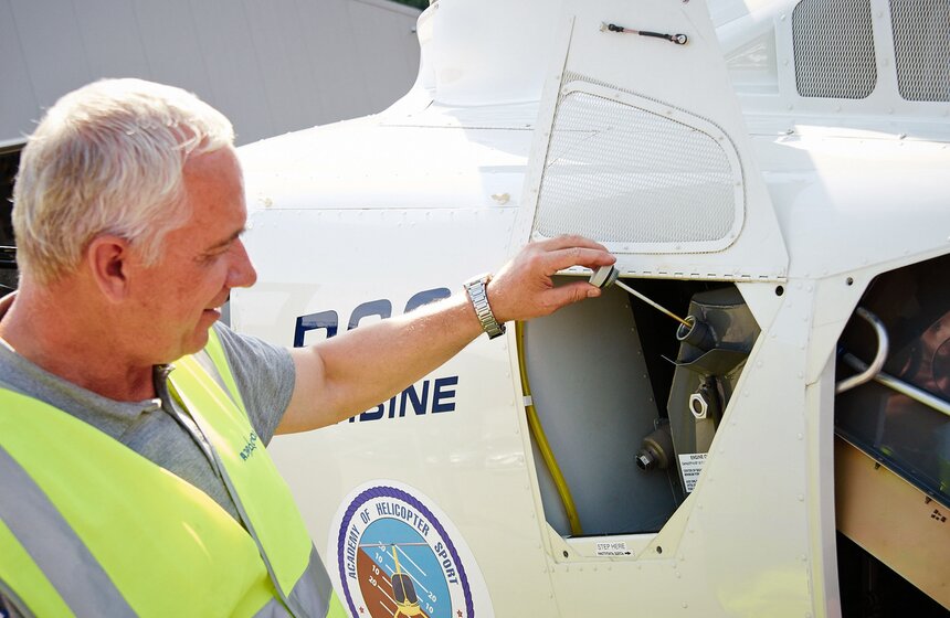 На МКАД открылся новый вертолетный центр "Аэросоюз-Ясенево" 13 фото