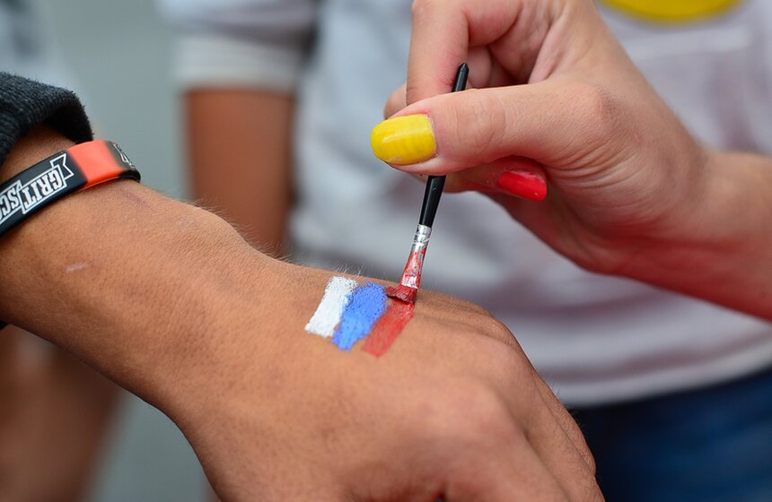 В Сокольниках отпраздновали День российского флага 8 фото