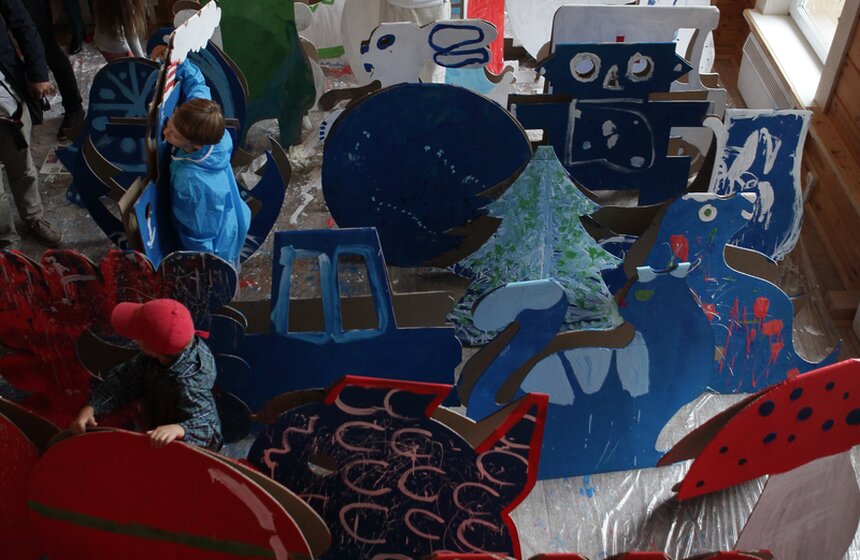 В саду "Эрмитаж" дети отметили День российского флага 17 фото