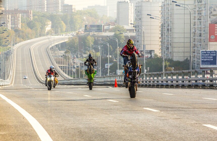 Сергей Собянин открыл движение по эстакаде на Можайском шоссе 7 фото