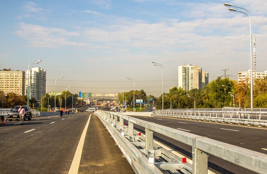 Сергей Собянин открыл движение по эстакаде на Можайском шоссе 2 фото