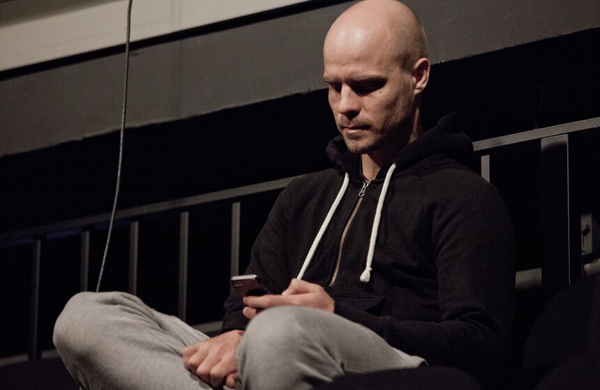 Театр Наций открыл сезон спектаклем "#сонетышекспира" 3 фото