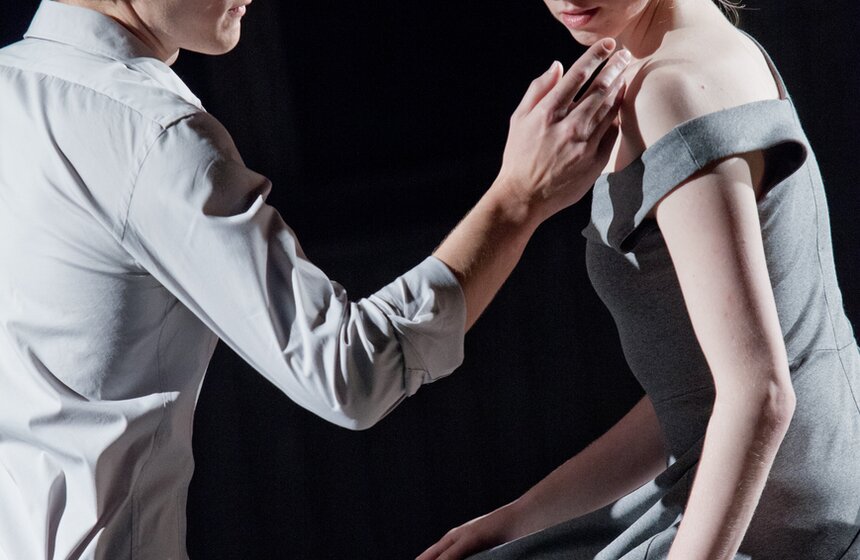 Театр Наций открыл сезон спектаклем "#сонетышекспира" 13 фото