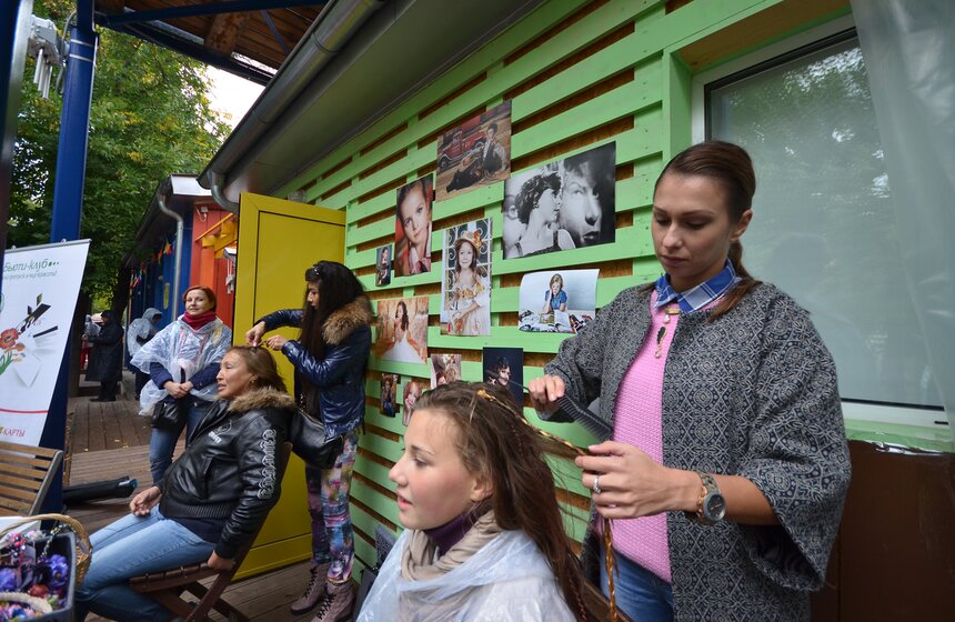 Фестиваль "Театр. Избранное" прошел в Саду имени Баумана 8 фото