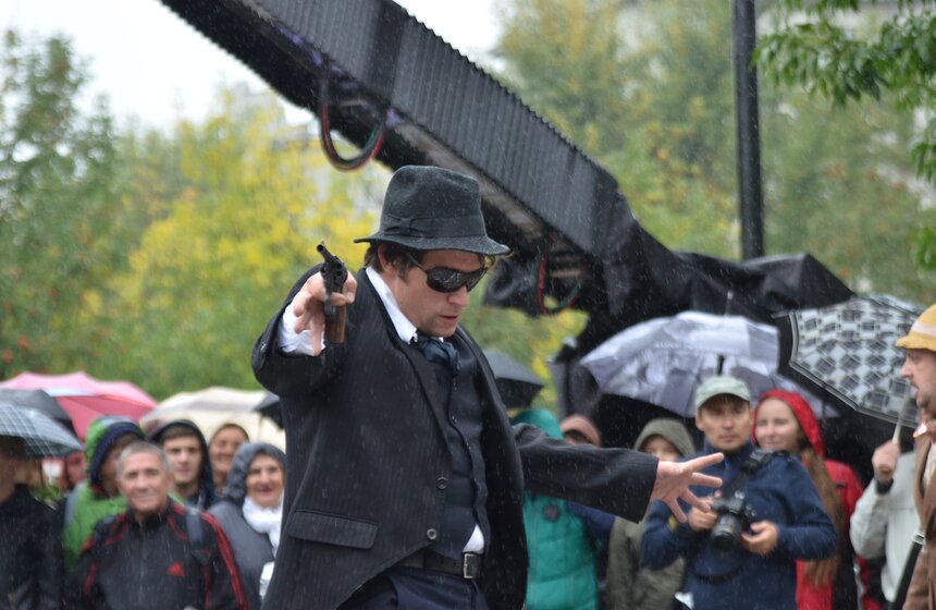 Фестиваль "Театр. Избранное" прошел в Саду имени Баумана 22 фото