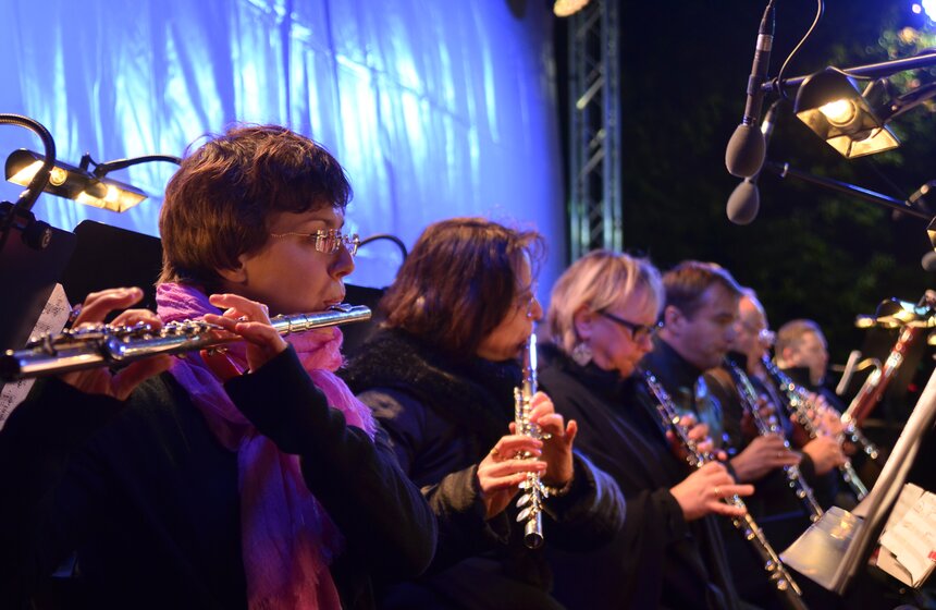 Фестиваль "Театр. Избранное" прошел в Саду имени Баумана 39 фото