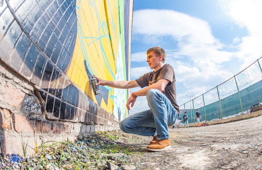 Самое большое граффити в стране нарисовали в Москве 17 фото