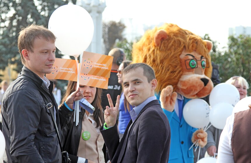 Сергей Собянин принял участие в празднике сотрудников МФЦ 2 фото