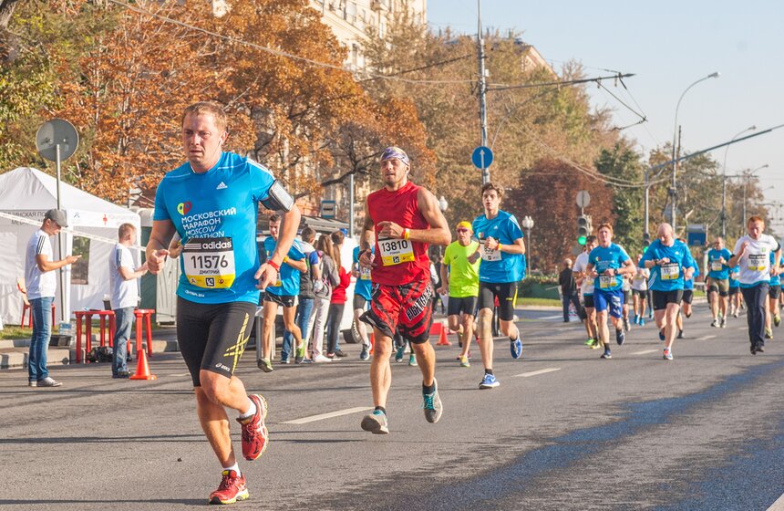 В столице прошел легкоатлетический Московский марафон 8 фото