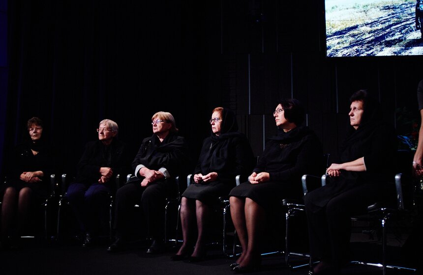 В Москве простились с фотокорреспондентом Андреем Стениным 25 фото