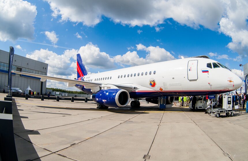 Открылась Международная выставка деловой авиации Jet Expo-2014 10 фото