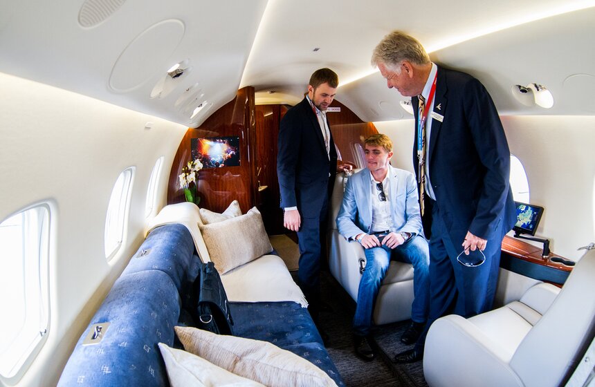 Открылась Международная выставка деловой авиации Jet Expo-2014 19 фото