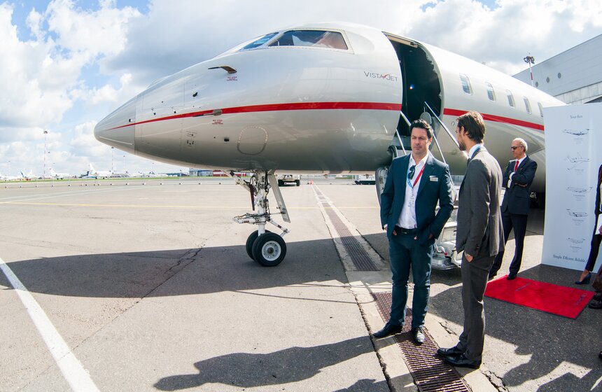 Открылась Международная выставка деловой авиации Jet Expo-2014 24 фото