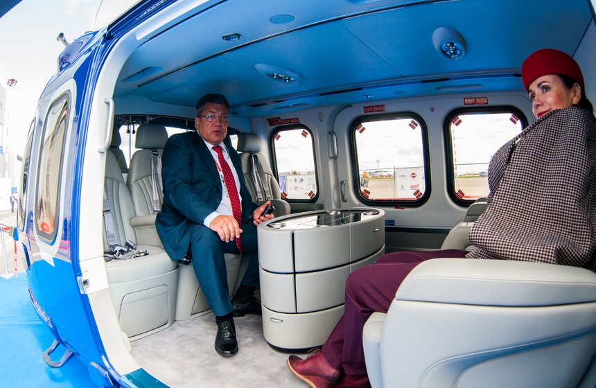 Открылась Международная выставка деловой авиации Jet Expo-2014 30 фото