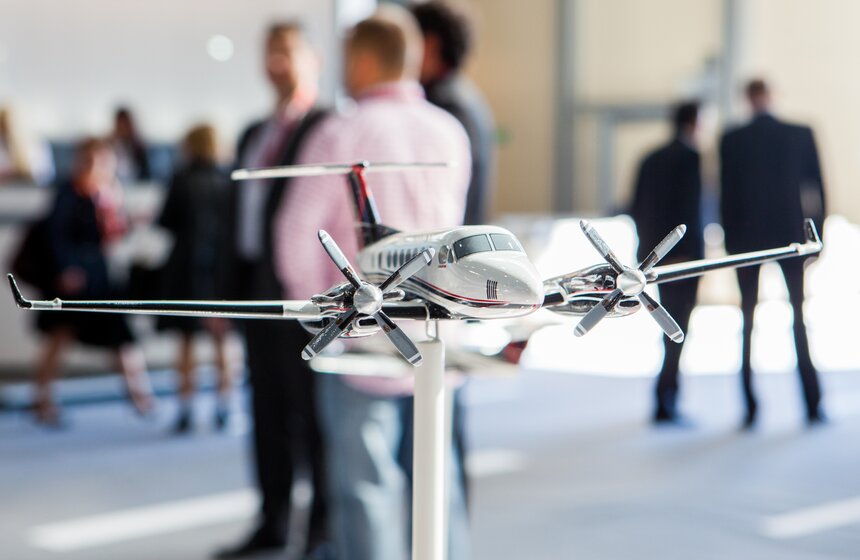 Открылась Международная выставка деловой авиации Jet Expo-2014 31 фото