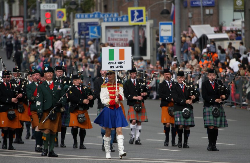 На Тверской состоялось шествие военных оркестров разных стран 9 фото