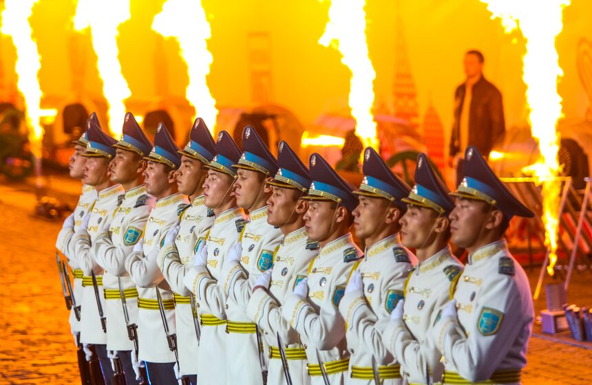 Мирей Матье выступила на фестивале "Спасская башня" 11 фото