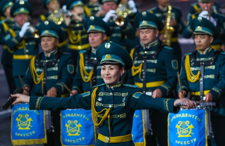 Мирей Матье выступила на фестивале "Спасская башня" 12 фото